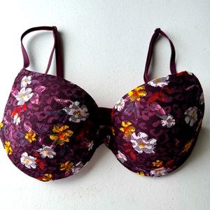 PINK Victoria’s Secret Wear Everywhere Push Up Bra | 32D